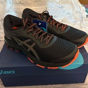 Brand new with box women’s ASICS